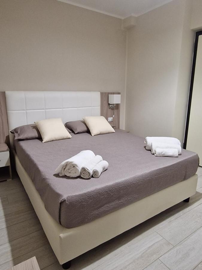 מלון וילאפיאנה Luxury House מראה חיצוני תמונה