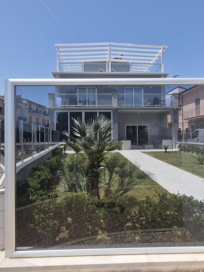 מלון וילאפיאנה Luxury House מראה חיצוני תמונה