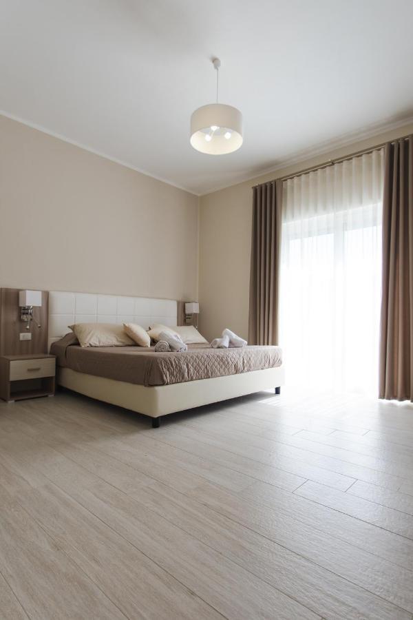 מלון וילאפיאנה Luxury House מראה חיצוני תמונה